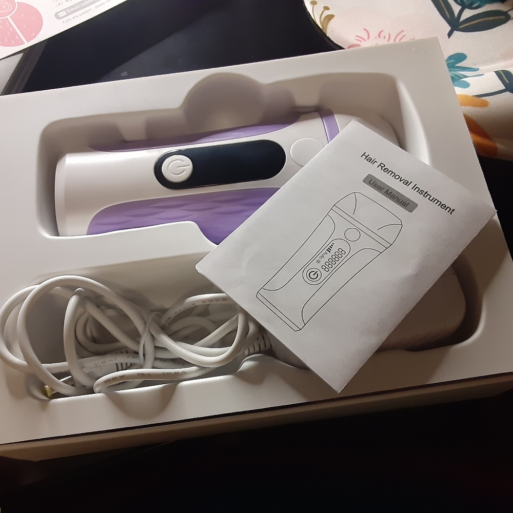 Hair removal device